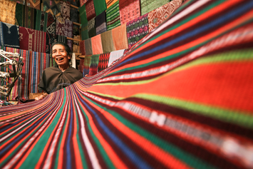 Sasak Weaving in Lombok