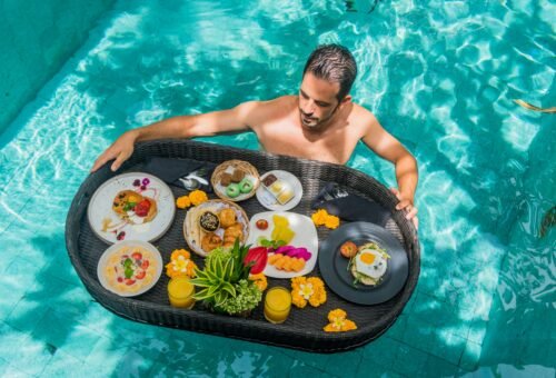 6 Best Places to Enjoy a Floating Breakfast in Lombok