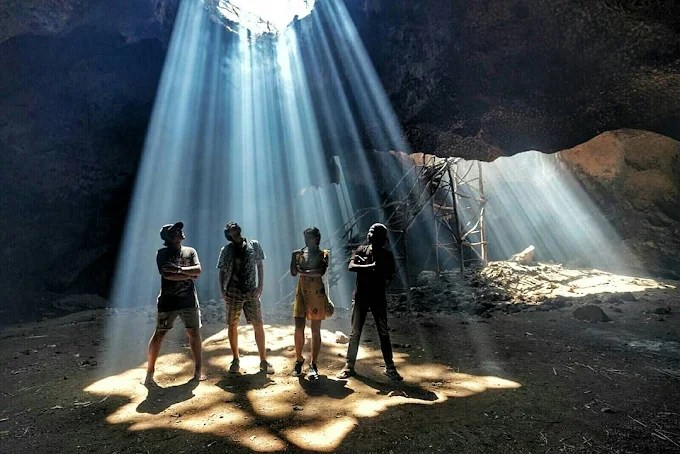 Discover Gua Bangkang Prabu