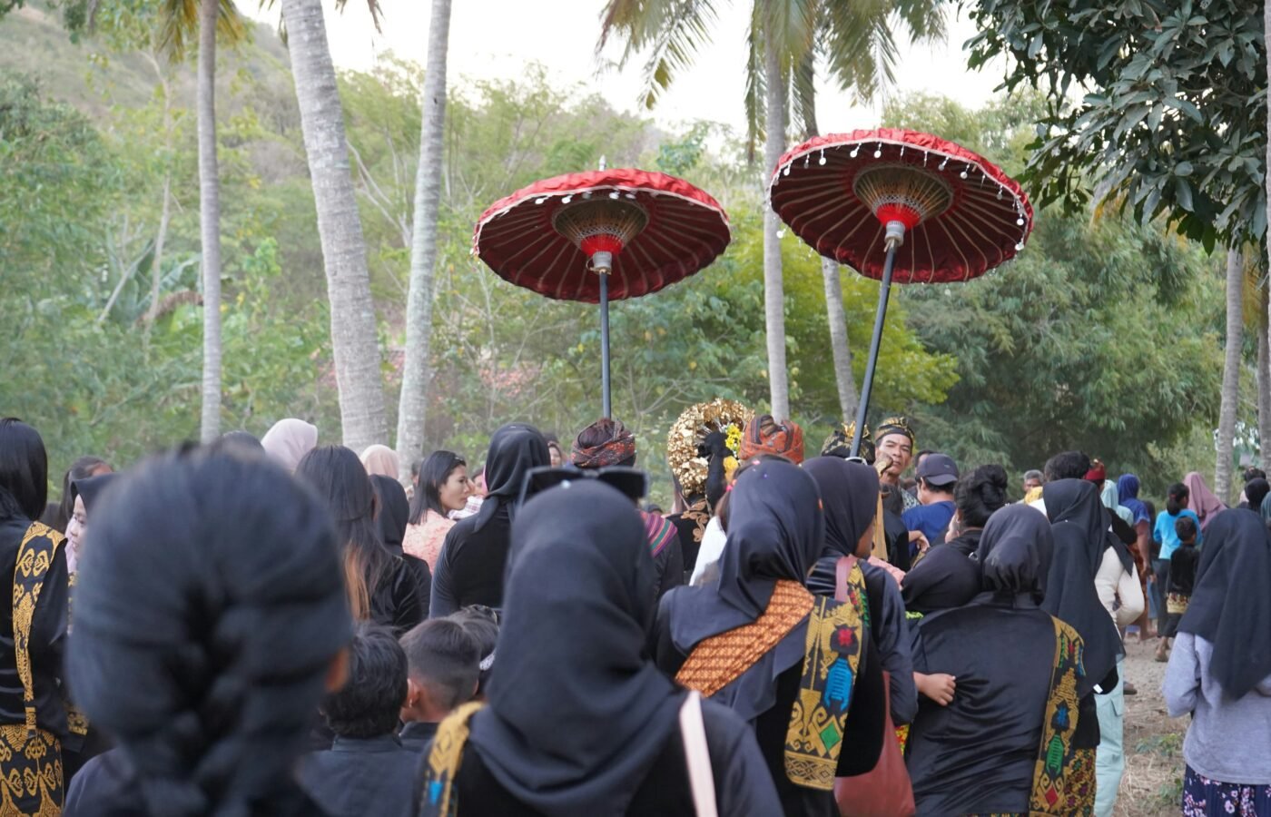 Nyongkolan : A wedding culture in Lombok