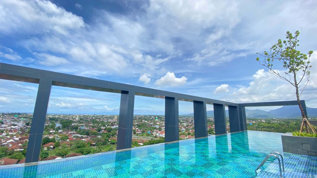 Stay at Prime Park Hotel & Convention Lombok with City&nbsp;View