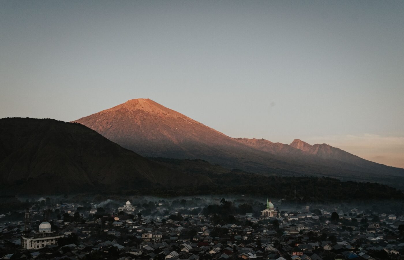 Dewi Anjani: The Legend of Mount Rinjani