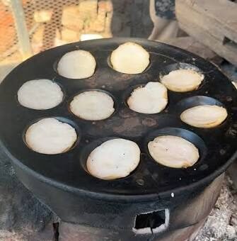 Serabi Lak-Lak : One of The Traditional Dessert in Lombok