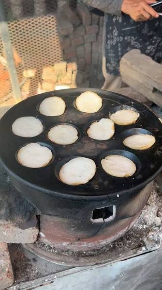 Serabi Lak-Lak : One of The Traditional Dessert in Lombok