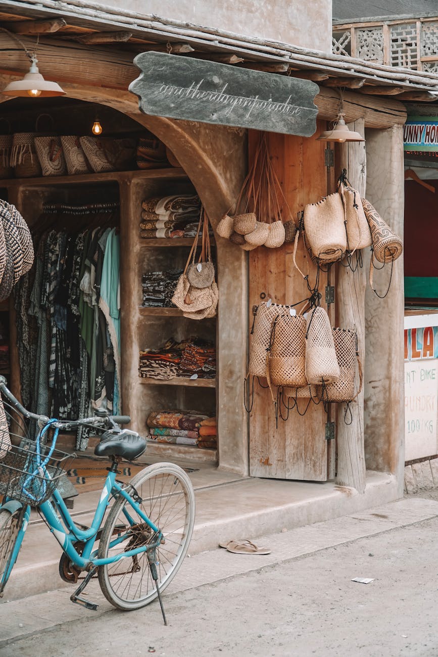 5 Places to Buy Souvenirs in&nbsp;Lombok