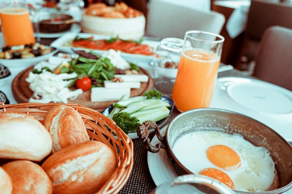 6 Delicious Spots for Breakfast in&nbsp;Senggigi