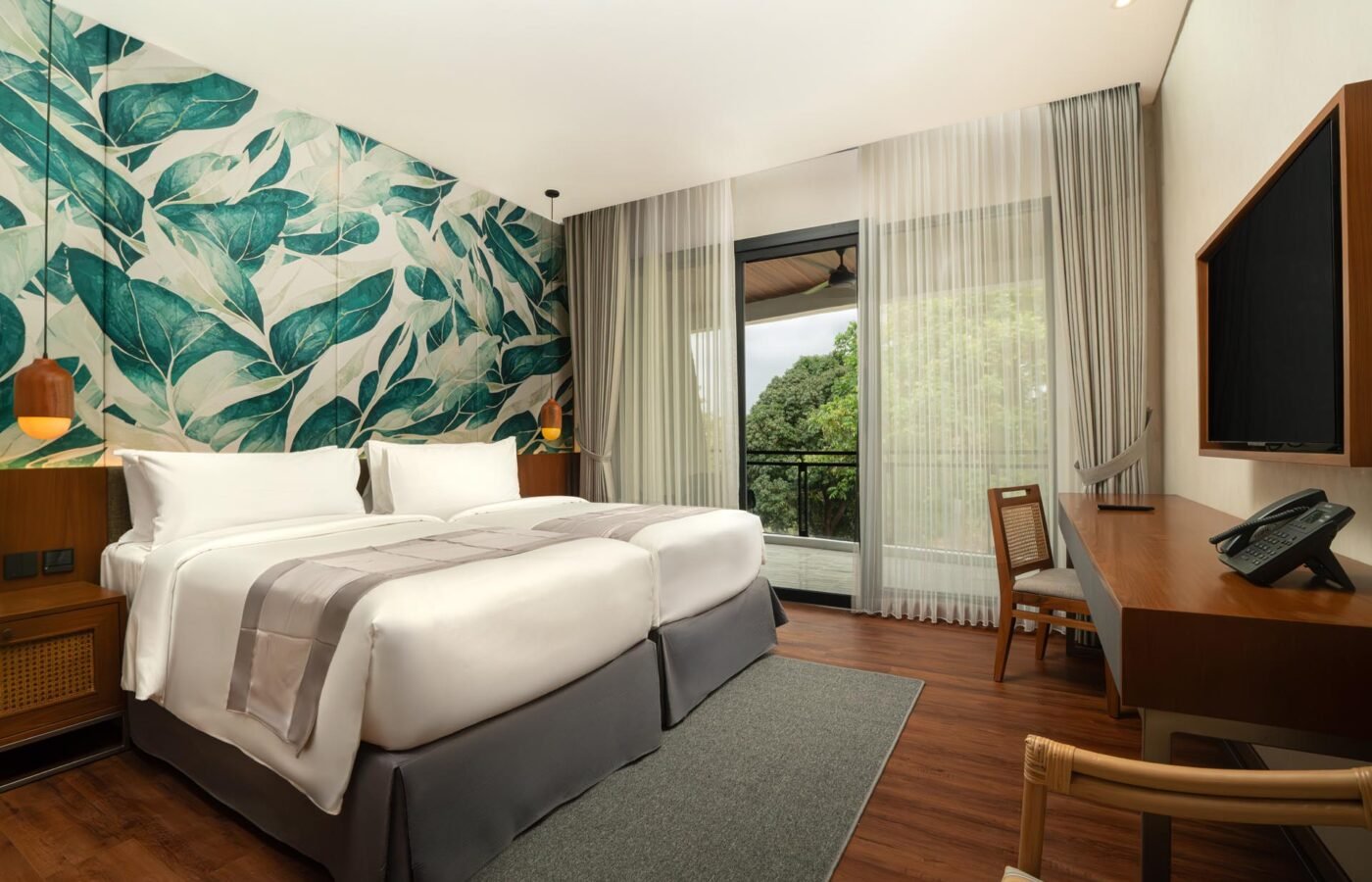 Stay and Play at HOUSE Sira Lombok
